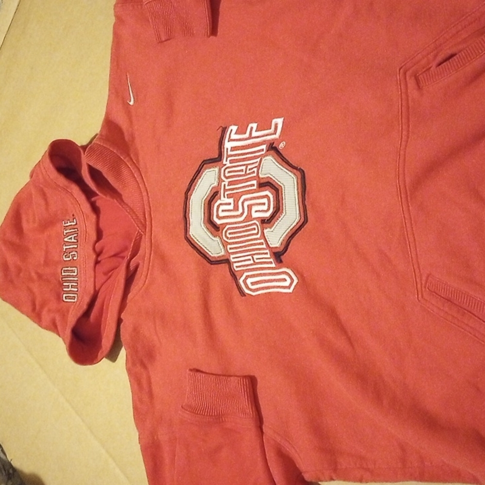 Mike large highest state hoodie red